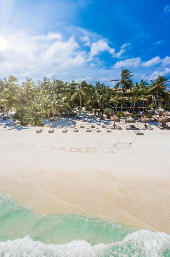 Mistiq Hotel Tulum Pueblo Buitenkant foto